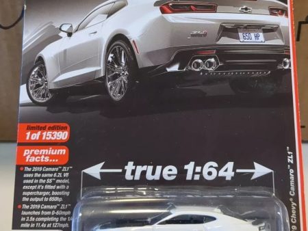 Auto World 2019 Chevy Camaro ZL1 Summit White Premium 2021 Release 4B 1:64 Diecast Sale