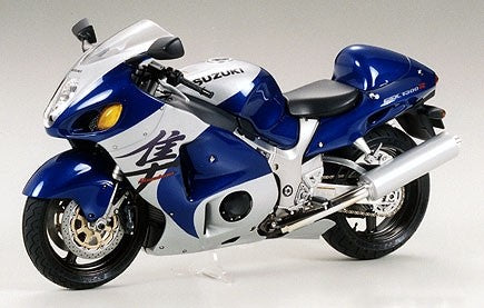 Suzuki GSX1300R Hayabusa 1:12 scale model kit Online now